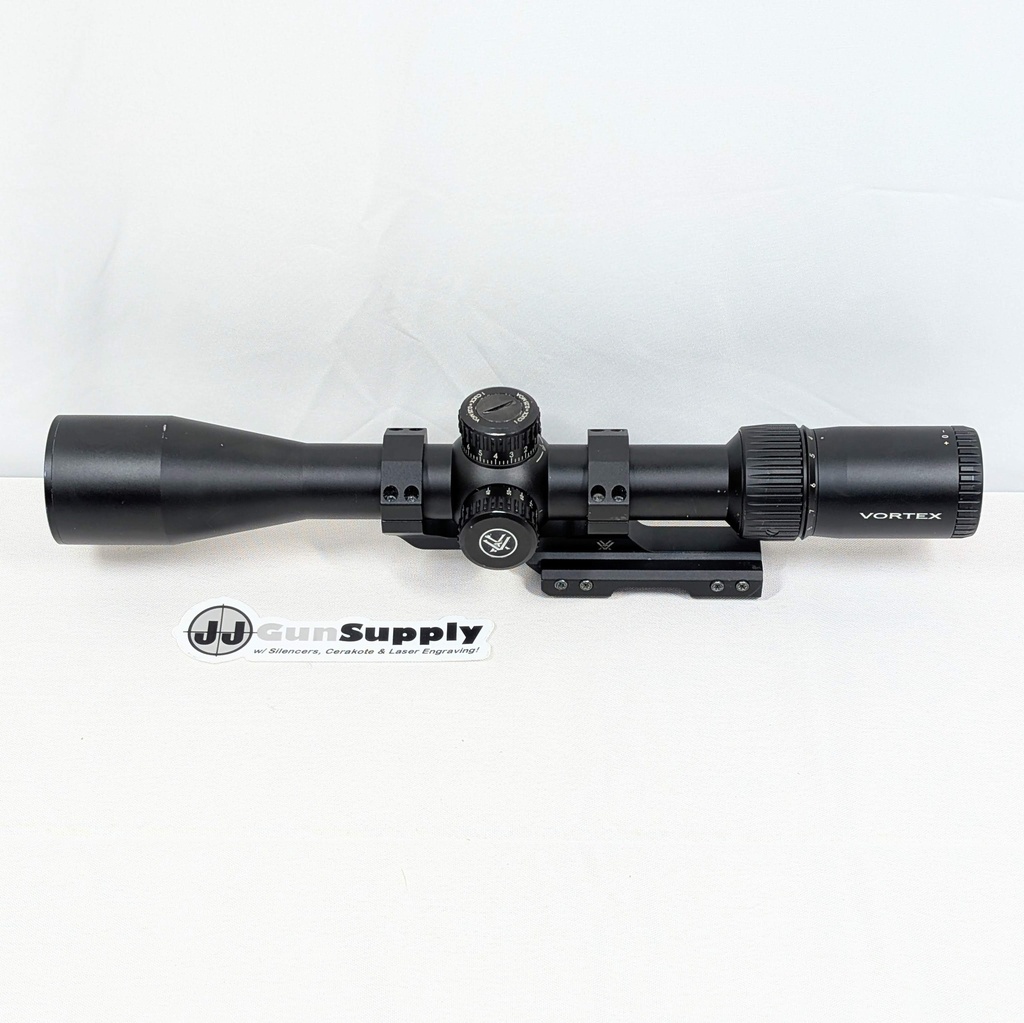 **USED** Diamondback Tactical 4-16x44 FFP - MOA w/Vortex Sport Cantilever Mount