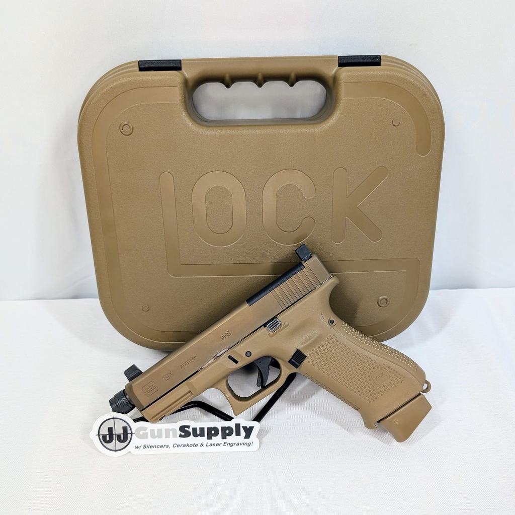 **USED** Glock 19X MOS w/Threaded Barrel