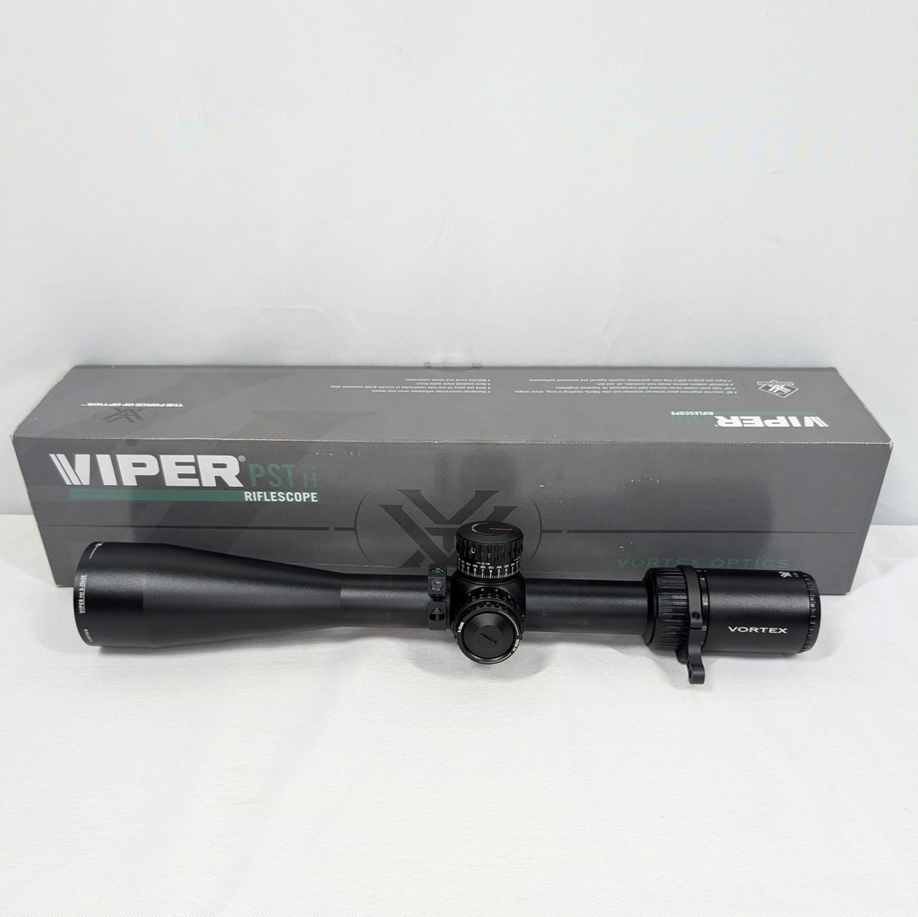 **USED** Vortex Viper PST 5-25x50 FFP MOA w/ Throw Lever & Bubble Level