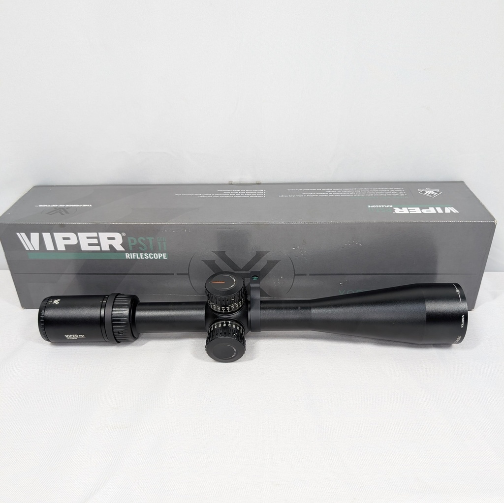**USED** Vortex Viper PST 5-25x50 FFP MOA w/ Throw Lever & Bubble Level